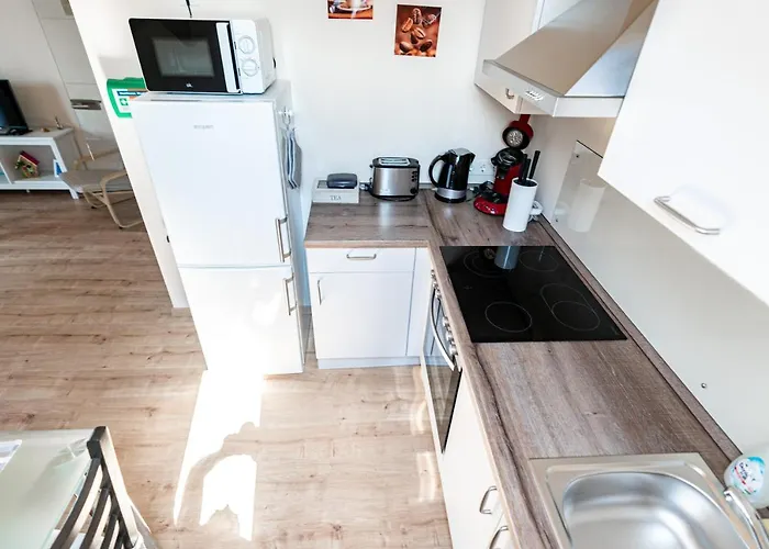 - Goldener Grund Apartment